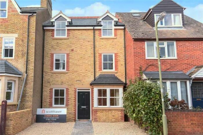 4 Bedroom Town House To Rent In William Street, Marston, OX3