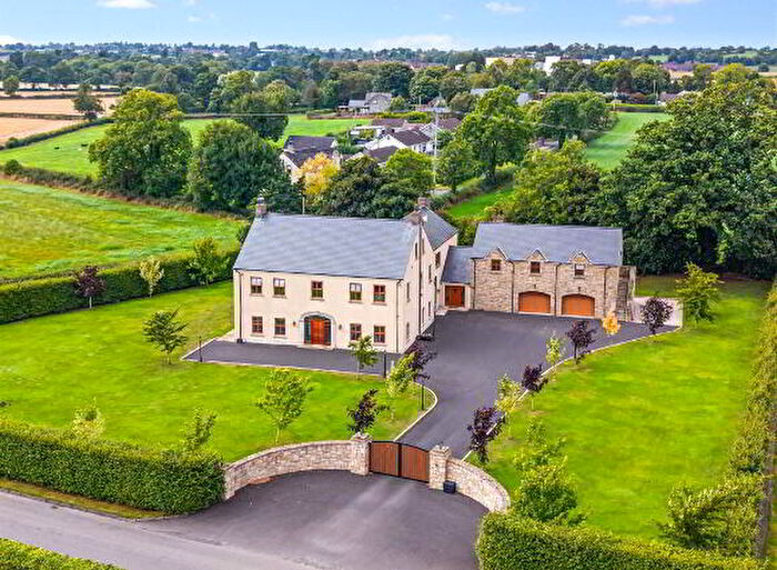 5 Bedroom Detached House For Sale In Drumnabreeze Road, Magheralin, BT67