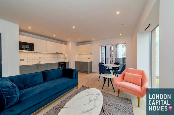 1 Bedroom Flat To Rent In Filmworks Walk, London, W5