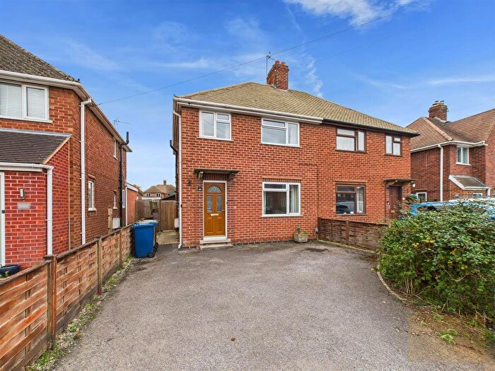 3 Bedroom Semi-Detached House For Sale In Orchard Way, Churchdown, Gloucester, GL3