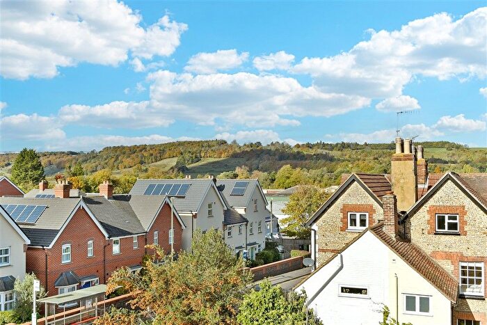 3 Bedroom Terraced House For Sale In Vincent Road, Dorking, Surrey, RH4