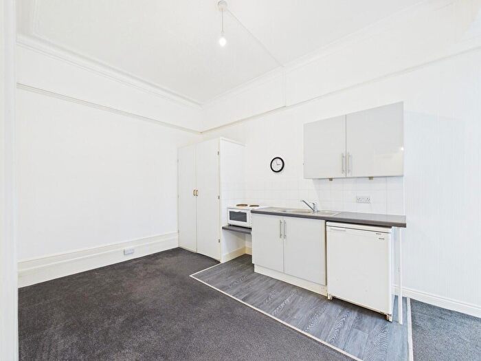 Studio To Rent In Shelley Road, Worthing, BN11