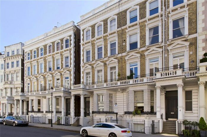 2 Bedroom Flat For Sale In Imperial Court, - Lexham Gardens, W8