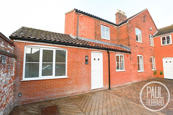 2 Bedroom Barn Conversion For Sale In Gordon Road, Great Yarmouth, NR30