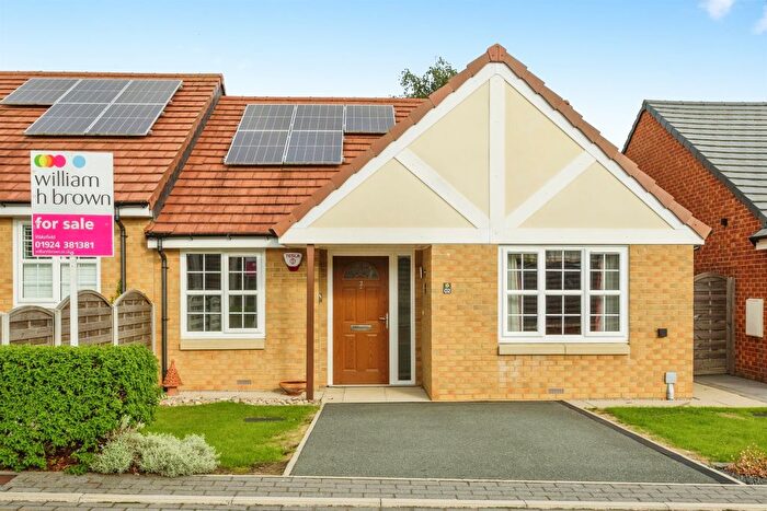 2 Bedroom Semi Detached Bungalow For Sale In Pilkington Court, Walton, Wakefield, WF2
