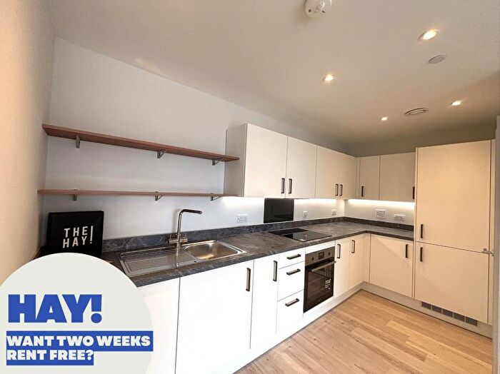 2 Bedroom Flat To Rent In Prince Charles Road, Exeter, EX4