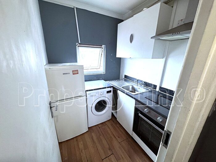 Studio To Rent In Barking Road, London, E6