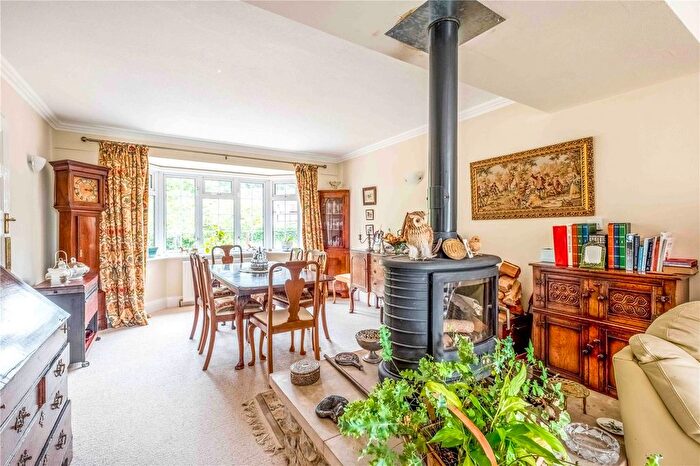 4 Bedroom Detached House For Sale In Smallhythe Road, Tenterden, Kent, TN30