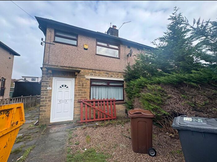 3 Bedroom Semi-Detached House To Rent In Langdale Avenue, Bradford, BD8
