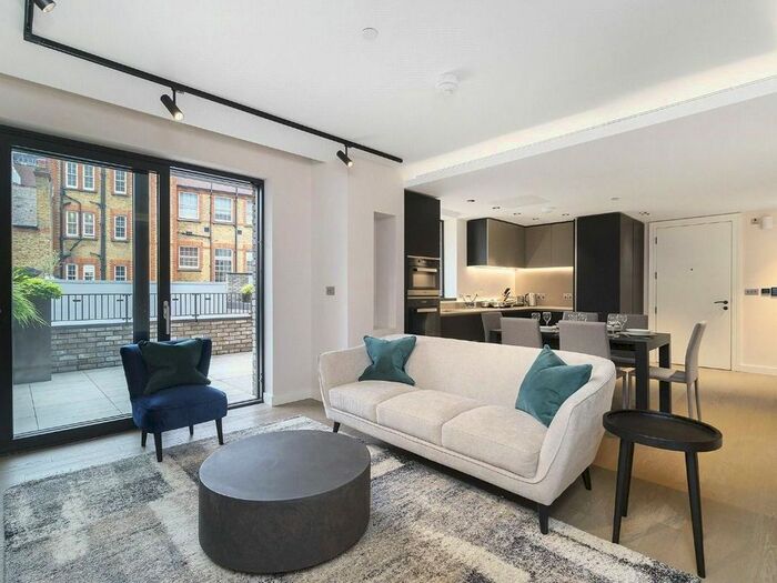 2 Bedroom Flat To Rent In Parker Street, London, WC2B