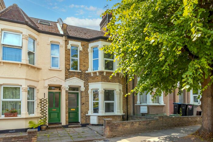 2 Bedroom Terraced House To Rent In Chelmsford Road, London, N14