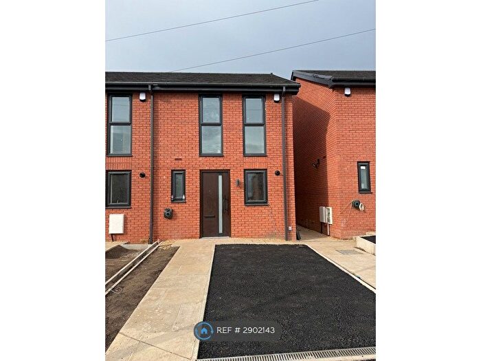 2 Bedroom Semi-Detached House To Rent In Ringway Road, Liverpool, L25