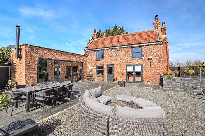 5 Bedroom Detached House For Sale In Holly Tree Farm, Park Lane, Balne., DN14