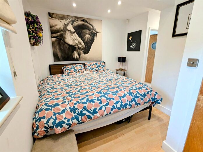 2 Bedroom Bungalow To Rent In Millards Hill, Instow, EX39