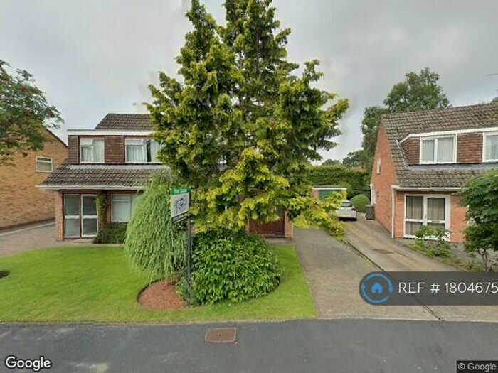 3 Bedroom Semi-Detached House To Rent In Longwood Crescent, Leeds, LS17