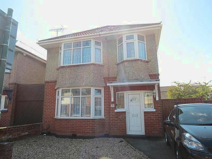4 Bedroom Property To Rent In Columbia Road, Bournemouth BH10