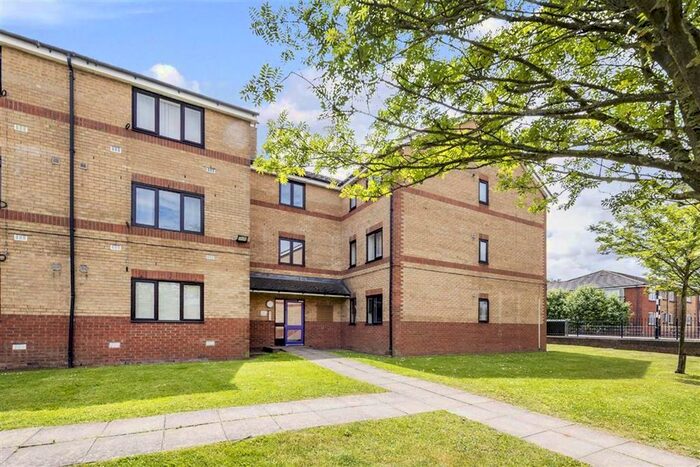 1 Bedroom Flat To Rent In Draycott Close, London, NW2