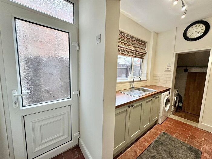 2 Bedroom Terraced House For Sale In Enderby Road, Whetstone, Leicester, LE8