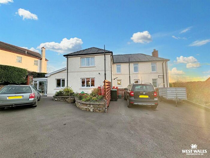 5 Bedroom Detached House For Sale In Peniel, Carmarthen, SA32