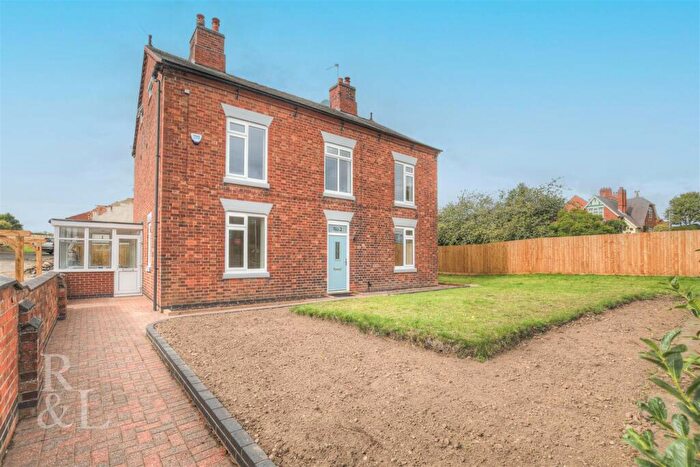 6 Bedroom Character Property For Sale In Main Street, Heather, LE67