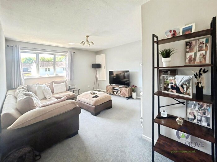 Flat For Sale In Sunkist Way, Wallington, SM6