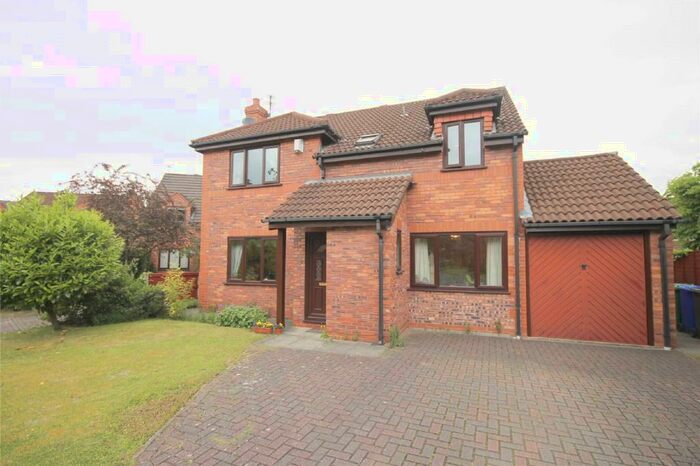 4 Bedroom Detached House To Rent In Winchester Park, Didsbury, Manchester, M20