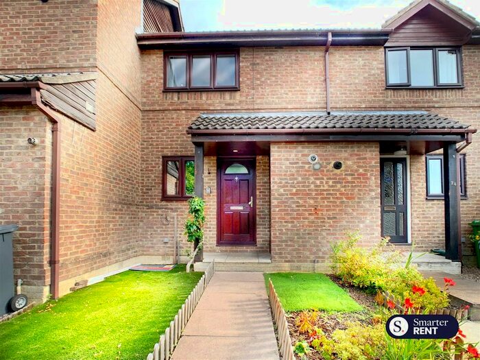 2 Bedroom Property To Rent In Oak Ridge, West End, Woking, GU24