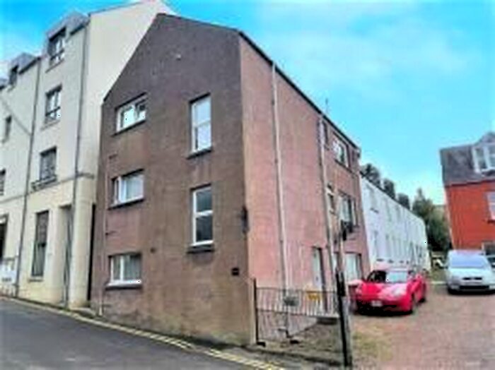 1 Bedroom Flat To Rent In Alma Place, Crieff, PH7
