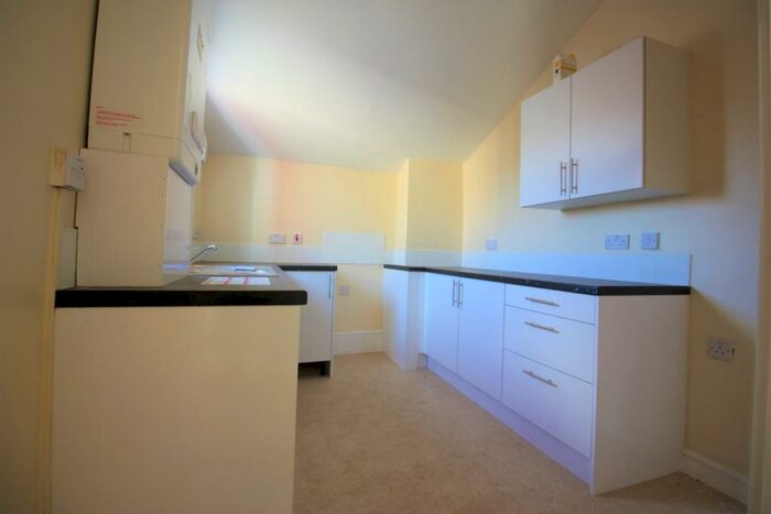 2 Bedroom Flat To Rent In Main Street, Mexborough, S64