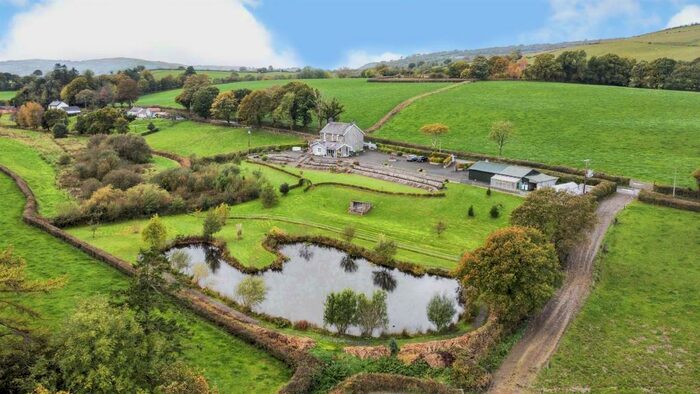 4 Bedroom Detached House For Sale In Talsarn, Lampeter, SA48