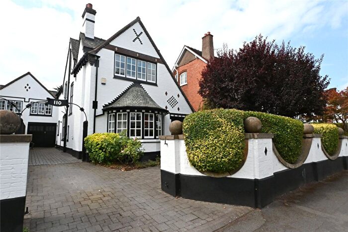 4 Bedroom Link Detached House For Sale In Oxford Road, Moseley, Birmingham, B13
