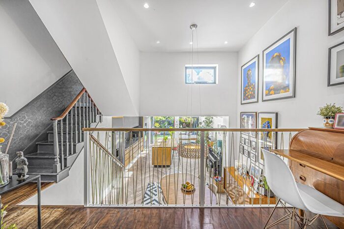 4 Bedroom Terraced House For Sale In Ivanhoe Road, London, SE5