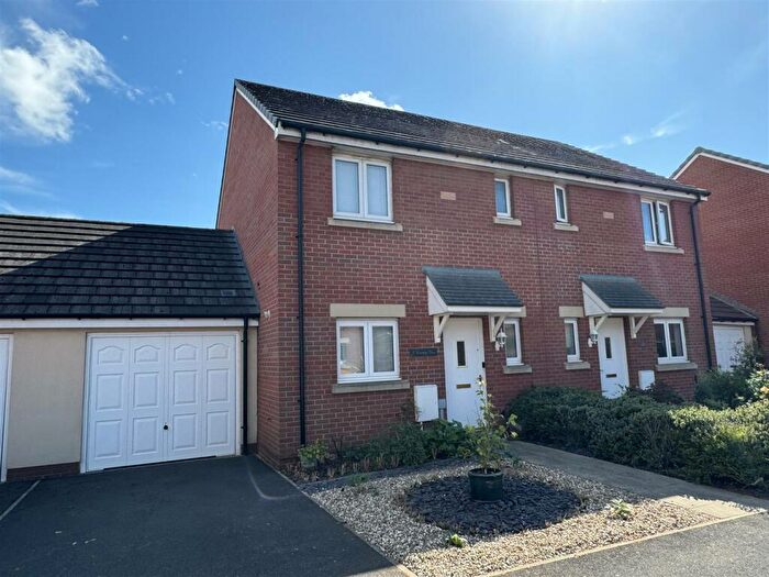 3 Bedroom Semi-Detached House To Rent In Bloomery Circle, Newport, NP19