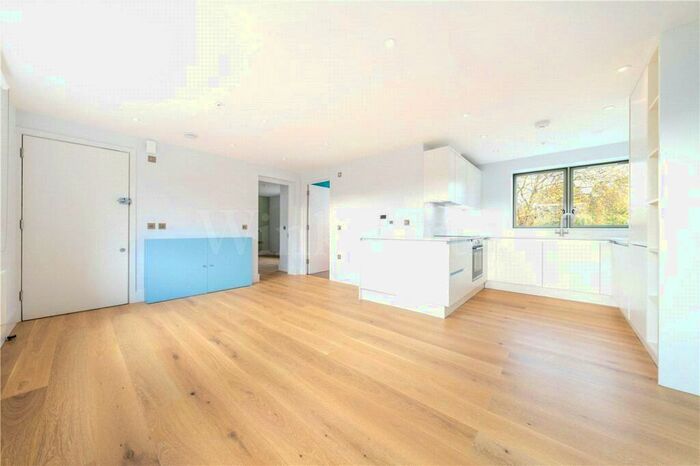 1 Bedroom Apartment To Rent In Etrona Mews, - Granville Rd, London, NW2
