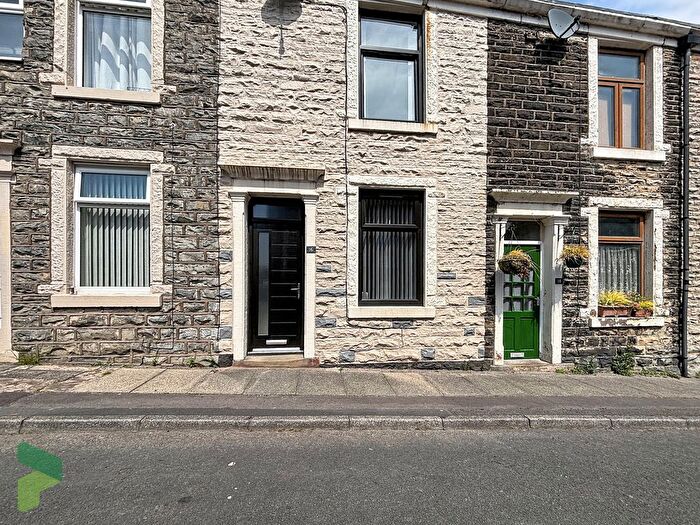 3 Bedroom Terraced House For Sale In Oxford Street, Darwen, BB3