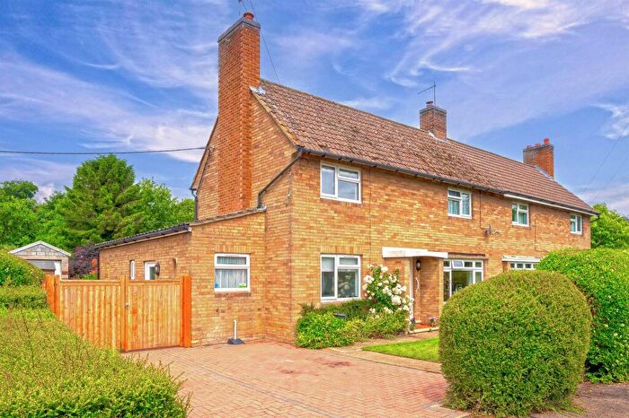 4 Bedroom Semi-Detached House For Sale In Top Dysons, Cranford, Kettering, NN14