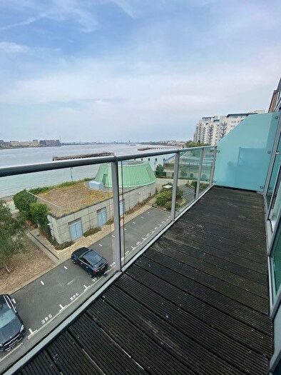 2 Bedroom Flat To Rent In Royal Arsenal, London, SE18