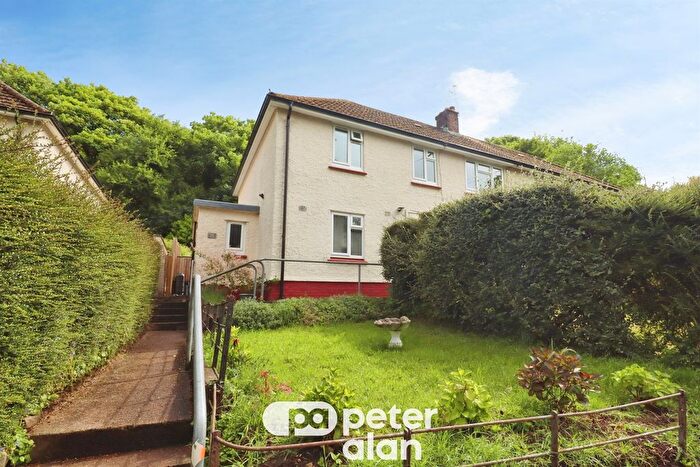 2 Bedroom Maisonette For Sale In Greenmeadow Drive, Tongwynlais, Cardiff, CF15