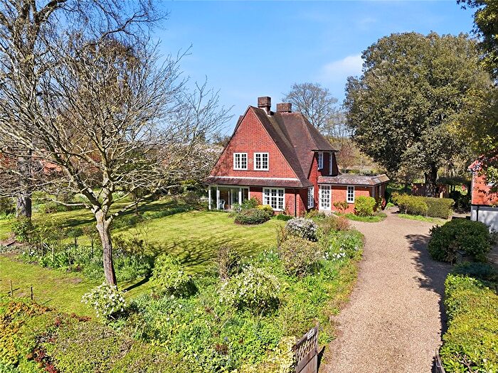 4 Bedroom Detached House For Sale In Rectory Hill, East Bergholt, Colchester, CO7