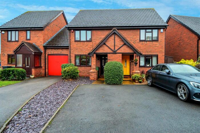 2 Bedroom Semi-Detached House To Rent In Bartholemews Lane, Bromsgrove, Worcestershire, B61