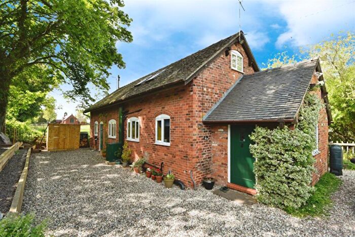 3 Bedroom Detached House For Sale In Deans Lane, Balterley, Crewe, CW2