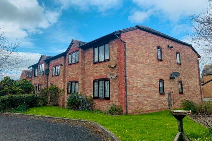 1 Bedroom Flat To Rent In St. Philips Drive, Evesham, WR11