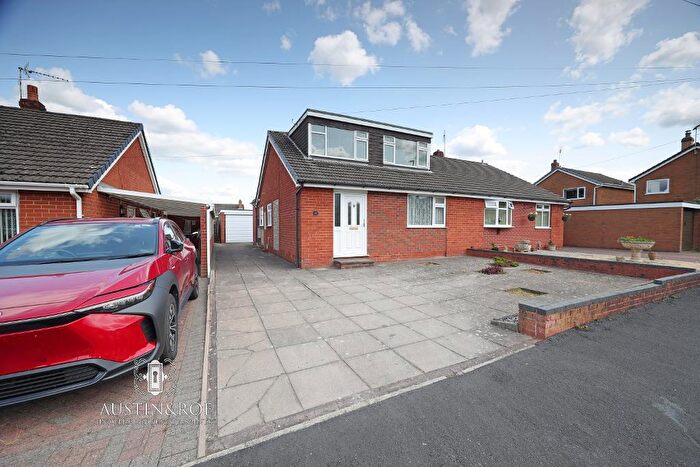 4 Bedroom Detached House For Sale In Heath Gardens, Walton, Stone, Staffordshire, ST15