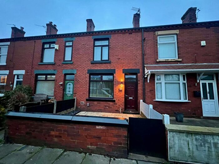 3 Bedroom House To Rent In Elsie Street, Farnworth, Bolton, BL4