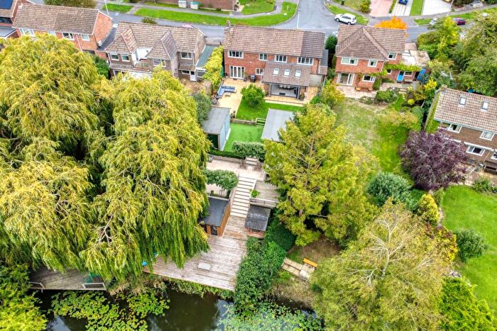 4 Bedroom Detached House For Sale In Lakeside, Bracknell, RG42