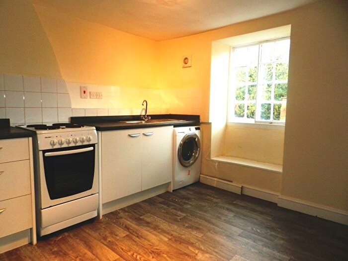 1 Bedroom Flat To Rent In Town Centre, NN11