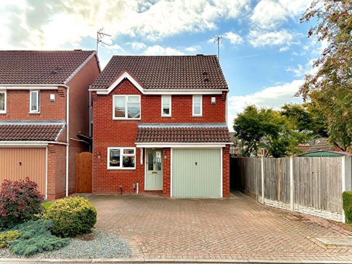 3 Bedroom Detached House For Sale In Wilmot Gardens, Dudley, DY1