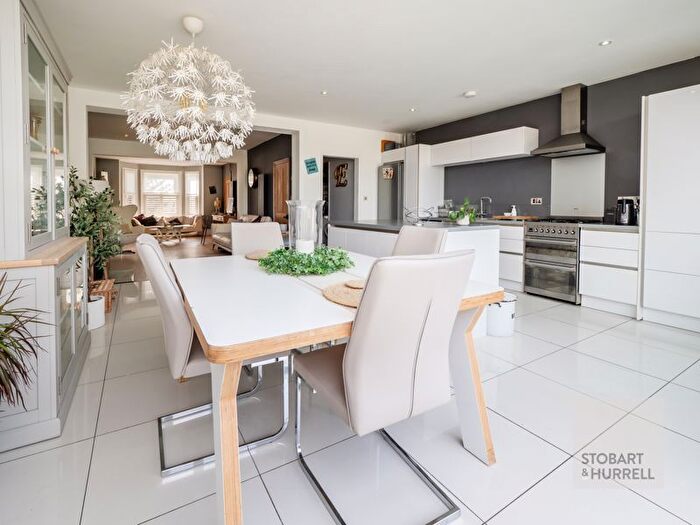 3 Bedroom Semi-Detached House For Sale In Norwich Road, North Walsham, Norfolk, NR28