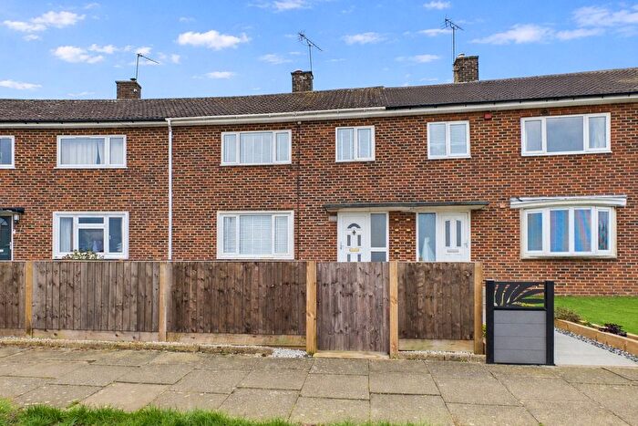 3 Bedroom Terraced House For Sale In Knightsbridge Way, Hemel Hempstead, HP2