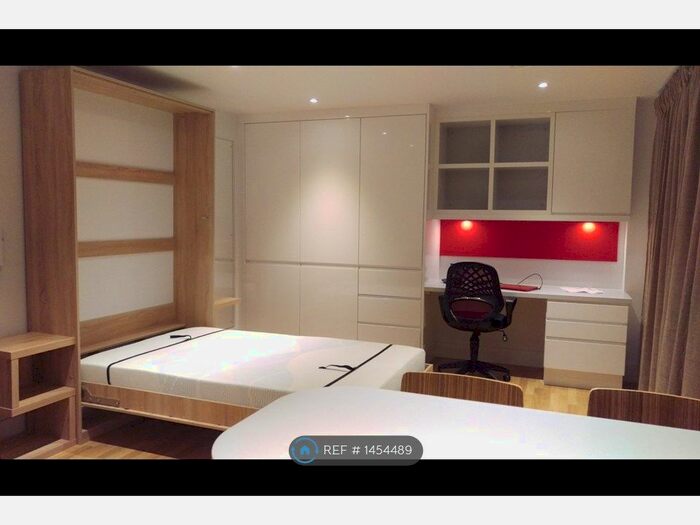 Studio To Rent In East Road, Cambridge, CB1